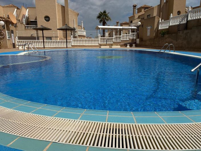 Image No.4-Jumelé de 3 chambres à vendre à Orihuela Costa