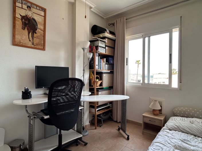 Image No.26-2 Bed Apartment for sale