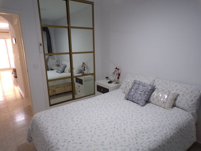 Image No.14-2 Bed Apartment for sale