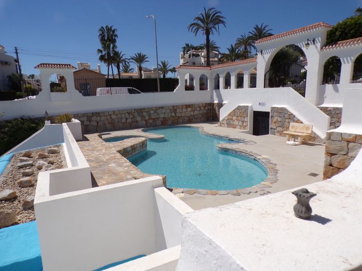 Image No.33-2 Bed Apartment for sale