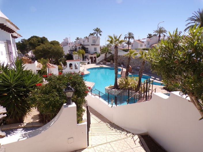 Image No.34-2 Bed Apartment for sale