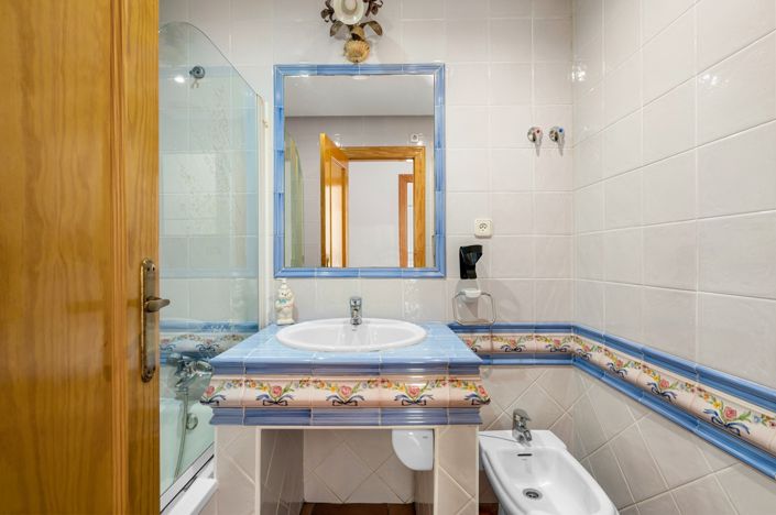 Image No.21-3 Bed Bungalow for sale