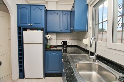 o1jm43es1j1baf1lnt1uqm1178r8o2v