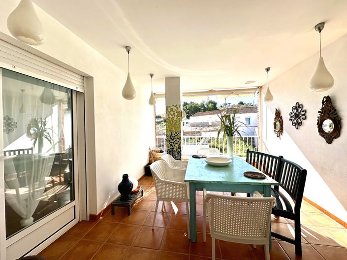 Image No.11-2 Bed Apartment for sale