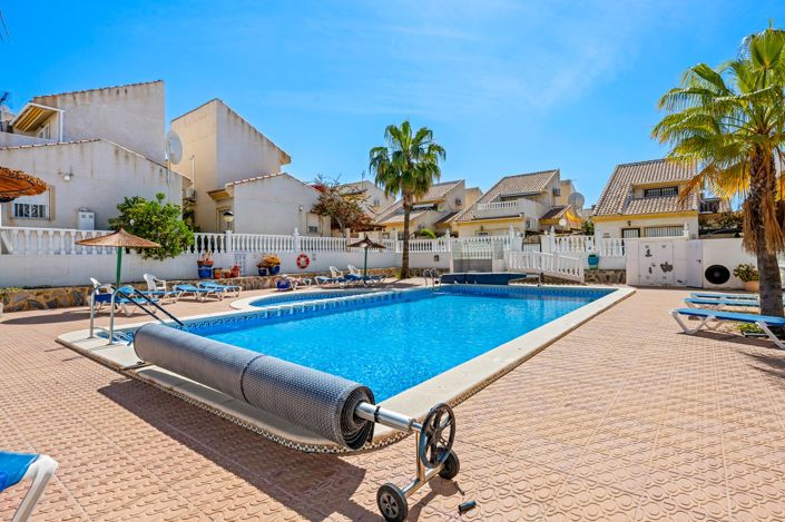 Image No.35-3 Bed Villa for sale