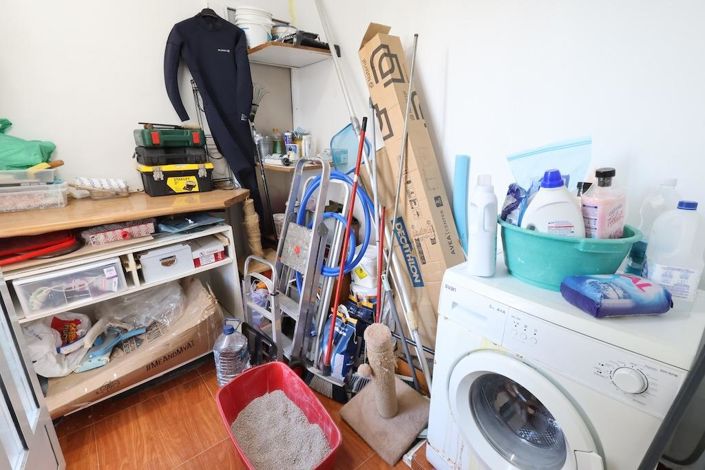 Image No.10-3 Bed Townhouse for sale