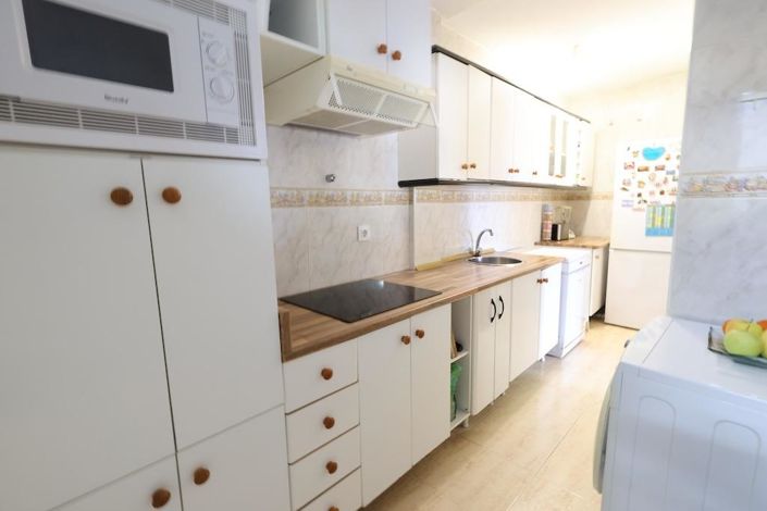 Image No.11-3 Bed Townhouse for sale