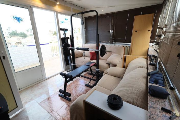 Image No.19-3 Bed Townhouse for sale