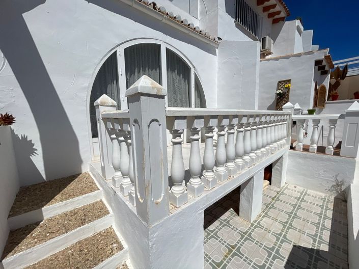 Image No.3-2 Bed Townhouse for sale