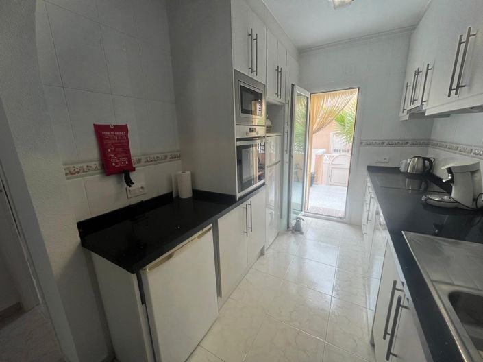 Image No.13-2 Bed Townhouse for sale