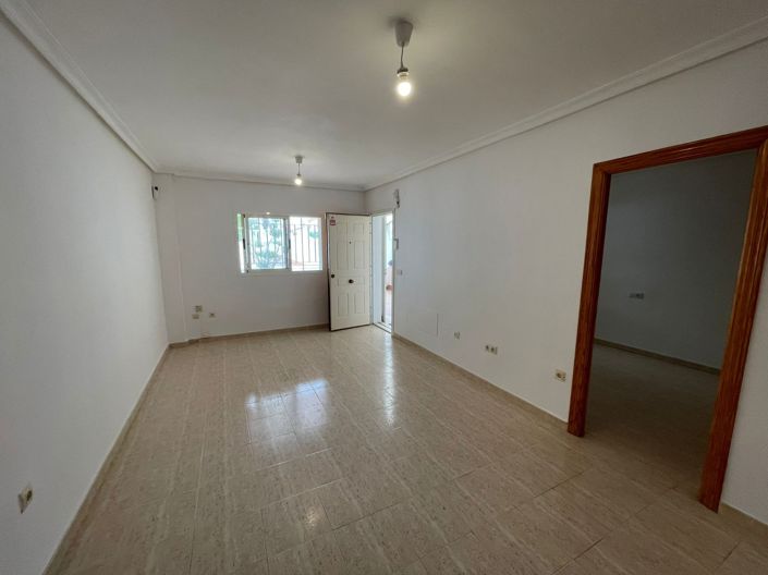 Image No.4-Appartement de 2 chambres à vendre à Orihuela Costa