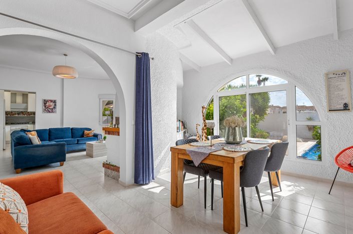 Image No.15-3 Bed Villa for sale