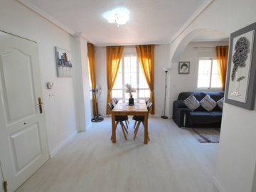 town-house-in-cabo-roig-15-large