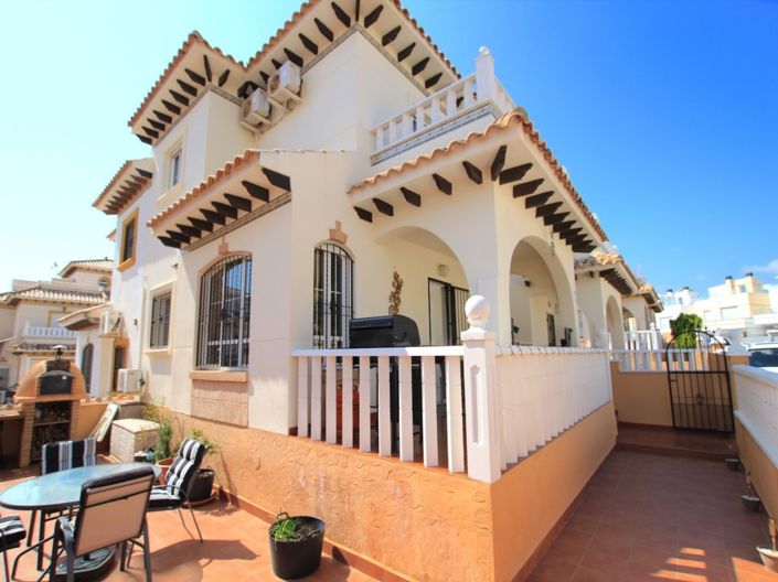 Image No.5-2 Bed Townhouse for sale