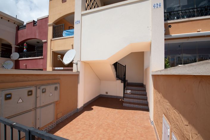 Image No.20-Appartement de 2 chambres à vendre à Orihuela Costa