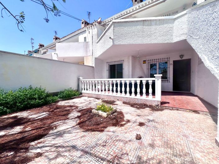 Image No.23-2 Bed Bungalow for sale