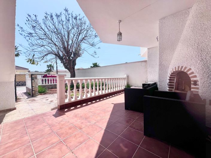 Image No.4-2 Bed Bungalow for sale