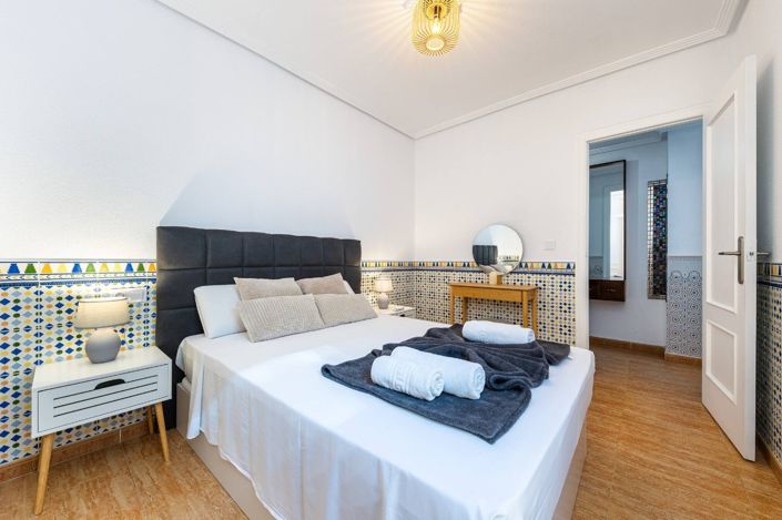 Image No.14-2 Bed Apartment for sale