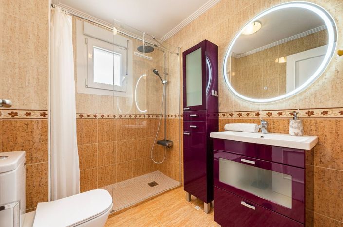 Image No.16-2 Bed Apartment for sale