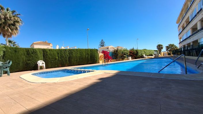 Image No.23-2 Bed Apartment for sale