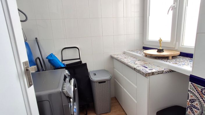 Image No.28-2 Bed Apartment for sale