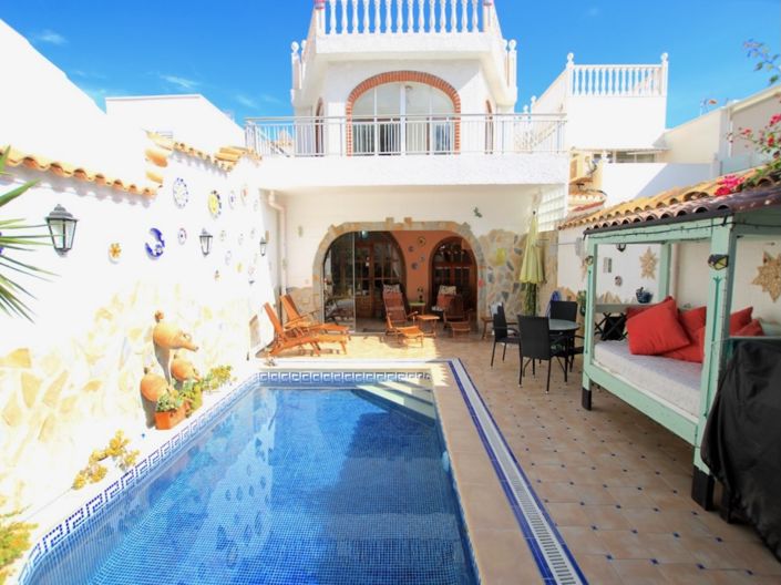 Image No.3-Villa de 3 chambres à vendre à La Zenia