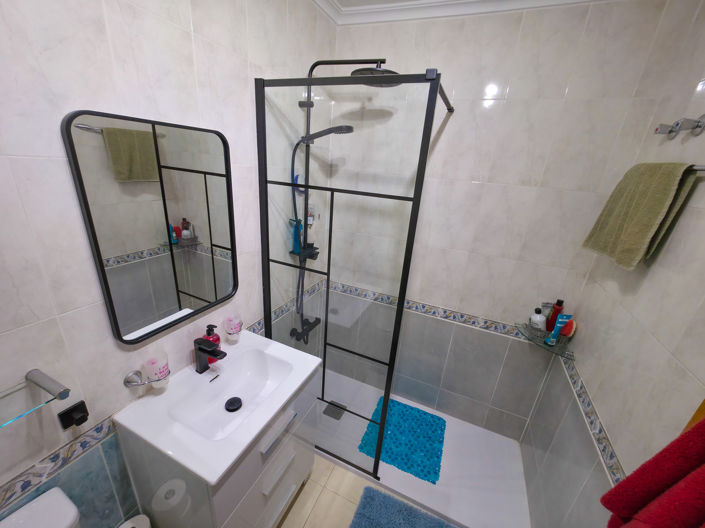 Image No.13-2 Bed Apartment for sale