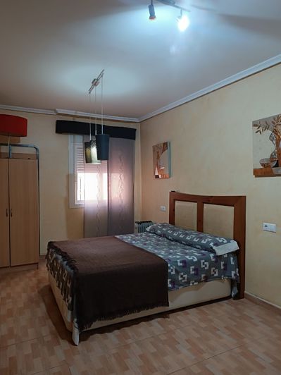Image No.20-2 Bed Apartment for sale
