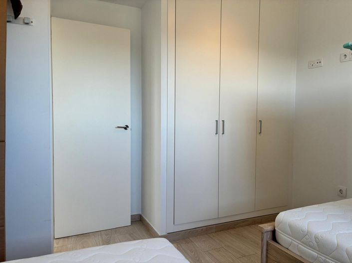 Image No.26-3 Bed Apartment for sale
