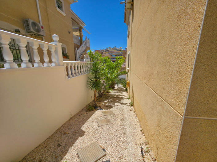 Image No.45-4 Bed Villa for sale