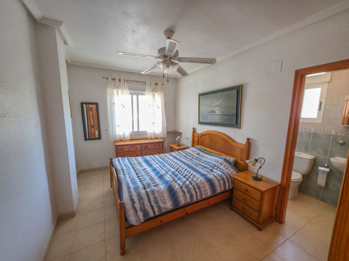 Image No.9-4 Bed Villa for sale