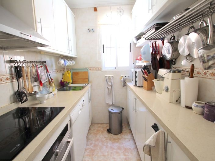Image No.18-3 Bed Apartment for sale