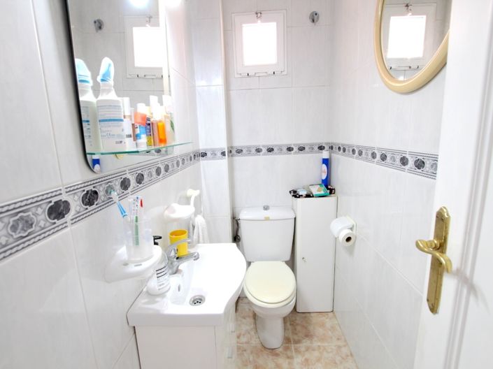 Image No.22-3 Bed Apartment for sale
