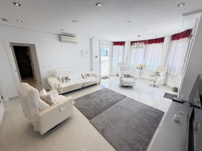 Image No.11-4 Bed Villa for sale