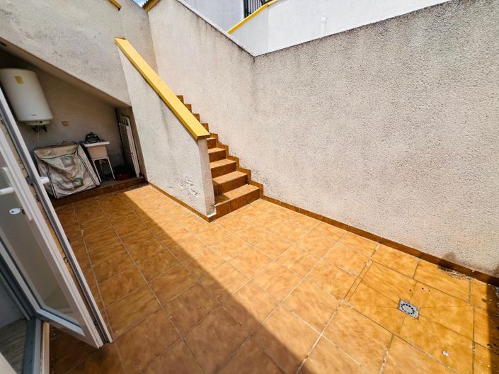 Image No.10-2 Bed Townhouse for sale