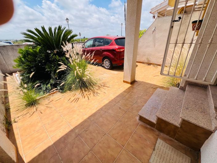 Image No.4-2 Bed Townhouse for sale