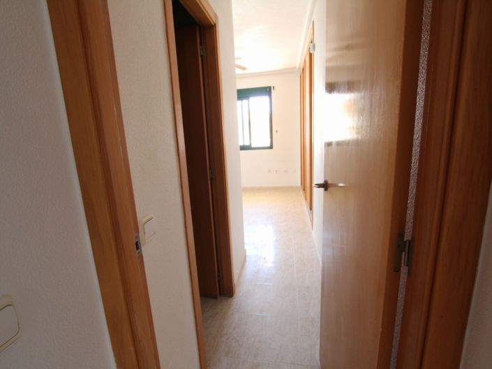 Image No.20-2 Bed Apartment for sale