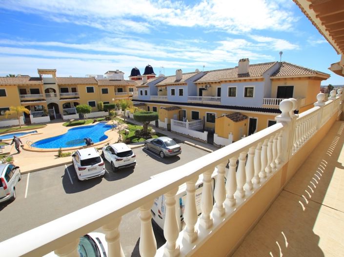 Image No.8-2 Bed Apartment for sale
