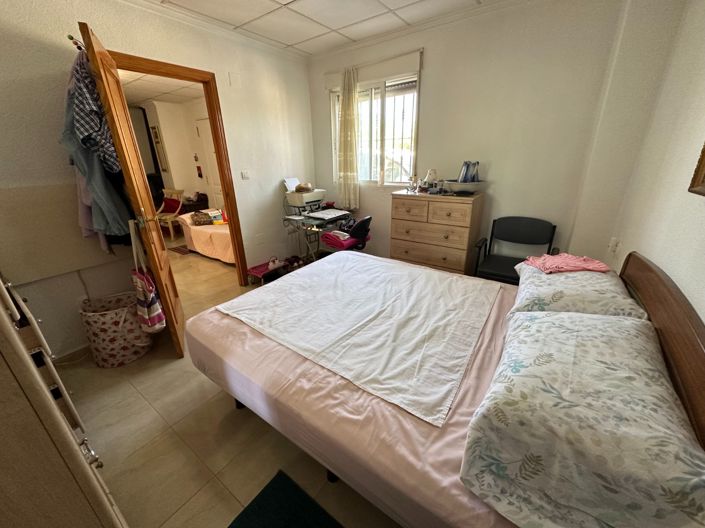 Image No.10-3 Bed Townhouse for sale