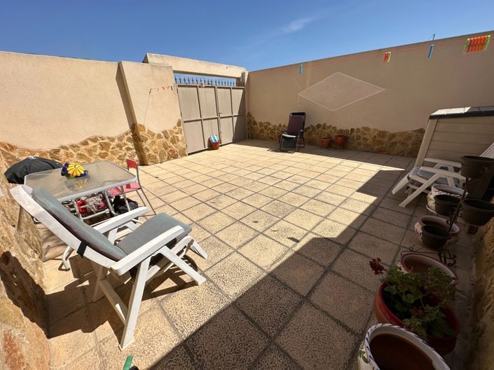 Image No.13-3 Bed Townhouse for sale