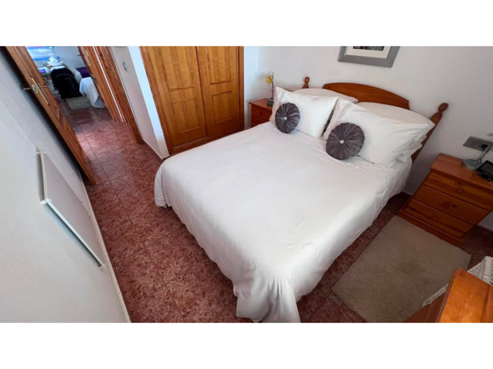 Image No.11-2 Bed Apartment for sale