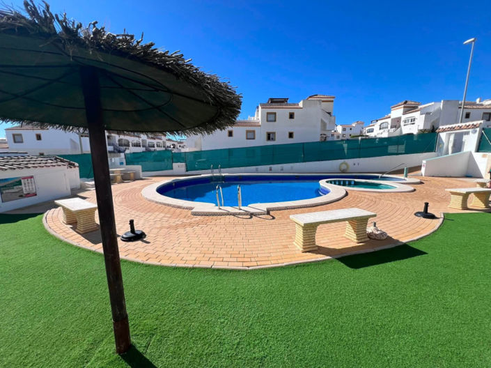Image No.22-2 Bed Apartment for sale