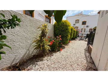 25672-quad-house-for-sale-in-vistabella-golf-