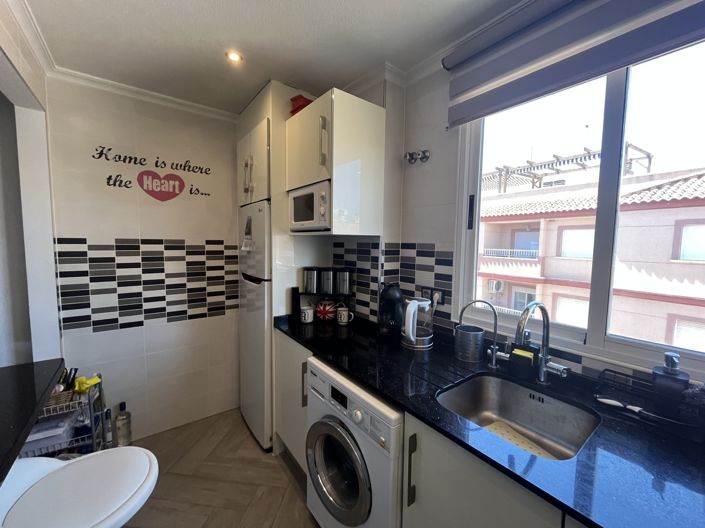 Image No.9-2 Bed Apartment for sale