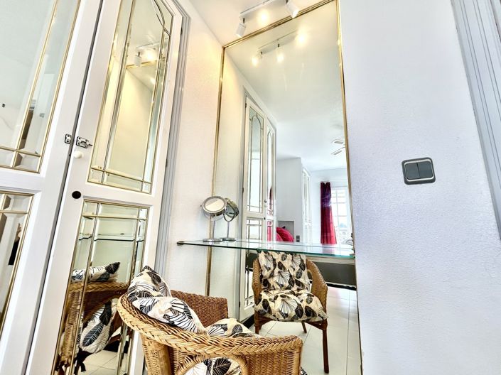 Image No.21-2 Bed Apartment for sale