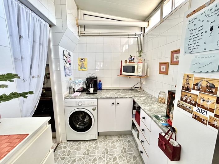 Image No.10-2 Bed Townhouse for sale