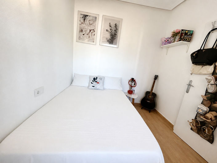 Image No.12-2 Bed Apartment for sale