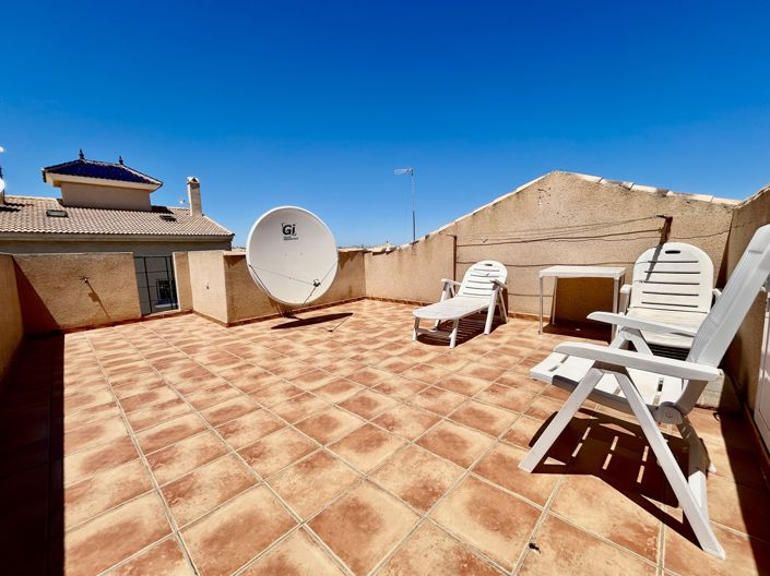 Image No.23-2 Bed Apartment for sale
