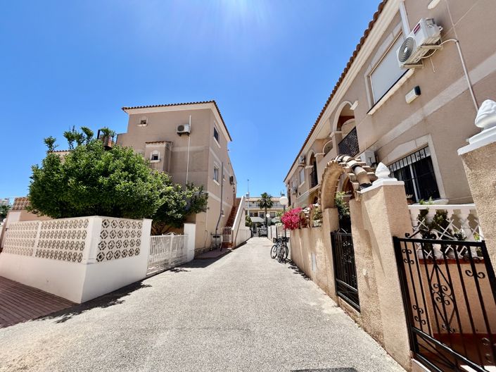 Image No.30-2 Bed Apartment for sale