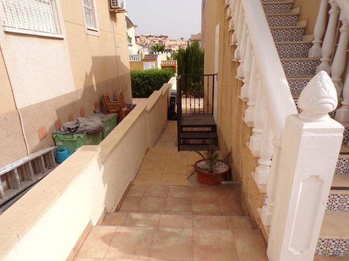 Image No.20-2 Bed Villa for sale